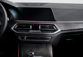 Подержанный автомобиль BMW X5 2019 года (13 фото)