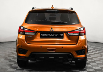 Подержанный автомобиль Mitsubishi ASX 2020 года (6 фото)