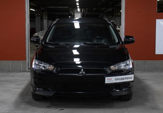 Подержанный автомобиль Mitsubishi Lancer Sedan 2007 года (2 фото)