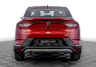 Подержанный автомобиль Renault Arkana 2021 года (6 фото)
