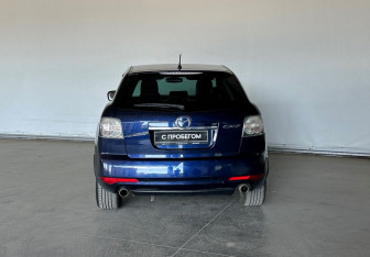 Подержанный автомобиль Mazda CX-7 2011 года (6 фото)