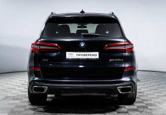 Подержанный автомобиль BMW X5 2019 года (6 фото)