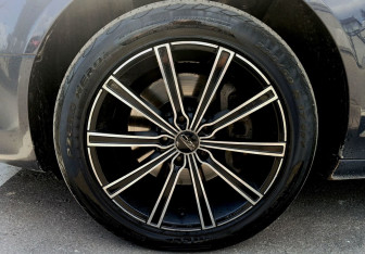 Подержанный автомобиль Audi A6 Sedan 2010 года (9 фото)