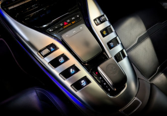 Подержанный автомобиль Mercedes-Benz AMG GT Liftback 2021 года (29 фото)