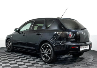 Подержанный автомобиль Mazda 3 Hatchback 2008 года (7 фото)