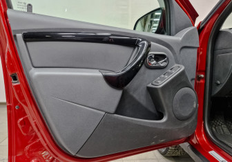 Подержанный автомобиль LADA (ВАЗ) Largus Wagon 2021 года (18 фото)