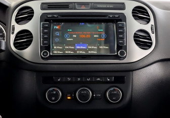 Подержанный автомобиль Volkswagen Tiguan 2016 года (15 фото)