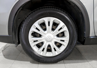 Подержанный автомобиль Suzuki Vitara 2016 года (18 фото)