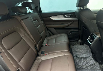 Подержанный автомобиль Chery Tiggo 8 Pro 2022 года (14 фото)