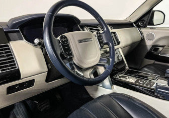 Подержанный автомобиль Land Rover Range Rover 2013 года (13 фото)