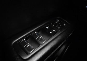 Подержанный автомобиль Lexus RX 2021 года (14 фото)