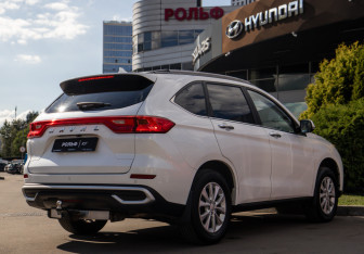 Подержанный автомобиль Haval M6 2024 года (4 фото)
