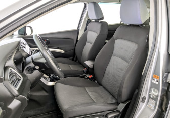 Подержанный автомобиль Suzuki SX4 Hatchback 2013 года (20 фото)