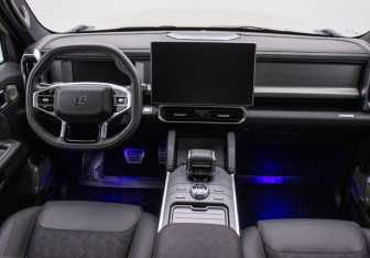 Подержанный автомобиль Jetour T2 2025 года (13 фото)