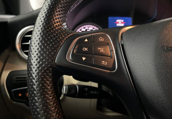 Подержанный автомобиль Mercedes-Benz GLC Coupe 2019 года (15 фото)