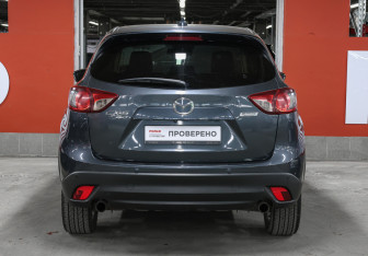 Подержанный автомобиль Mazda CX-5 2012 года (6 фото)