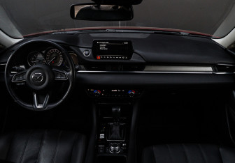 Подержанный автомобиль Mazda 6 Sedan 2019 года (11 фото)