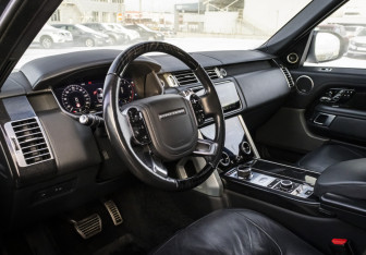 Подержанный автомобиль Land Rover Range Rover 2018 года (11 фото)
