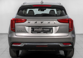 Подержанный автомобиль Haval Jolion 2023 года (6 фото)