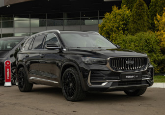 Подержанный автомобиль Geely Monjaro 2023 года (2 фото)