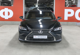 Подержанный автомобиль Lexus ES 2020 года (2 фото)