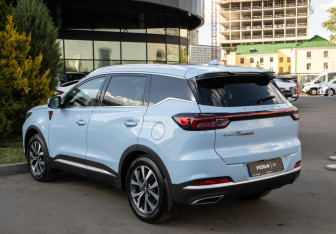 Подержанный автомобиль Chery Tiggo 7 Pro Max 2023 года (5 фото)