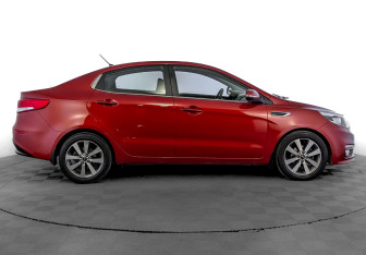 Подержанный автомобиль Kia Rio Sedan 2016 года (4 фото)