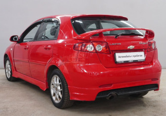 Подержанный автомобиль Chevrolet Lacetti Hatchback 2008 года (7 фото)