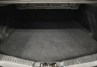 Подержанный автомобиль Ford Mondeo Sedan 2012 года (9 фото)