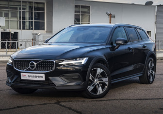 Подержанный автомобиль Volvo V60 Cross Country 2020 года (1 фото)
