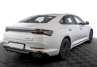 Новый Geely Preface 2025 (2 фото)
