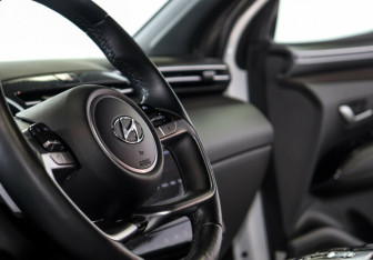 Подержанный автомобиль Hyundai Tucson 2021 года (12 фото)