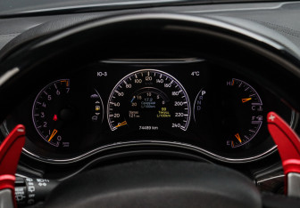 Подержанный автомобиль Jeep Grand Cherokee 2018 года (28 фото)