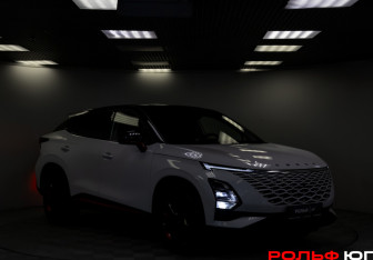 Подержанный автомобиль Omoda C5 2023 года (26 фото)