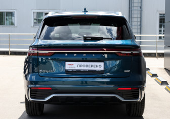 Подержанный автомобиль Geely Monjaro 2024 года (6 фото)