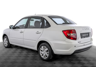 Подержанный автомобиль LADA (ВАЗ) Granta Sedan 2023 года (7 фото)