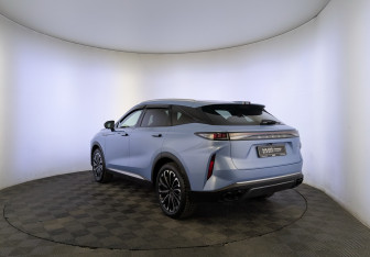 Подержанный автомобиль Exeed RX 2023 года (7 фото)