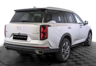 Подержанный автомобиль GAC GS8 2024 года (5 фото)