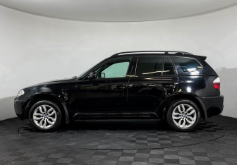 Подержанный автомобиль BMW X3 2006 года (5 фото)