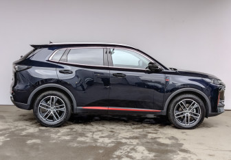 Подержанный автомобиль Changan UNI-S 2024 года (4 фото)