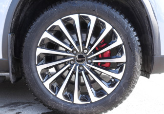 Подержанный автомобиль Exeed TXL 2023 года (21 фото)