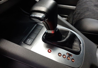 Подержанный автомобиль Volkswagen Jetta Sedan 2008 года (16 фото)