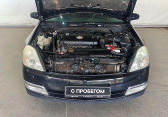 Подержанный автомобиль Nissan Teana 2006 года (16 фото)
