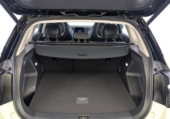 Новый Hongqi HS3 2025 (8 фото)