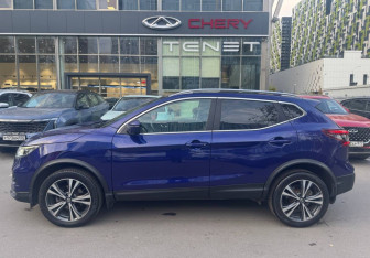 Подержанный автомобиль Nissan Qashqai 2019 года (3 фото)