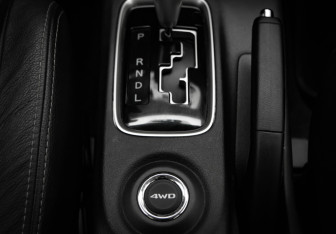 Подержанный автомобиль Mitsubishi Outlander 2016 года (19 фото)