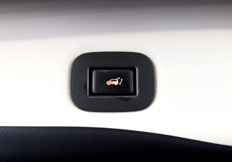 Подержанный автомобиль Nissan X-Trail 2019 года (25 фото)