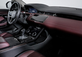 Подержанный автомобиль Land Rover Range Rover Evoque 2021 года (9 фото)