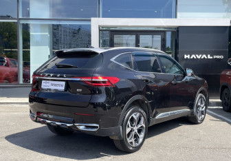 Подержанный автомобиль Haval F7 2021 года (5 фото)
