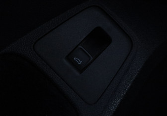 Подержанный автомобиль Volkswagen Tiguan 2018 года (19 фото)